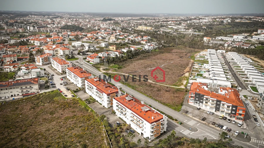Apartamento T3 para Venda em Leiria, Pousos, Barreira e Cortes Foto 1