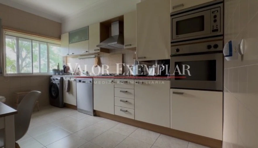 Apartamento T3 para Venda em Atalaia e Alto Estanqueiro-Jardia Foto 6