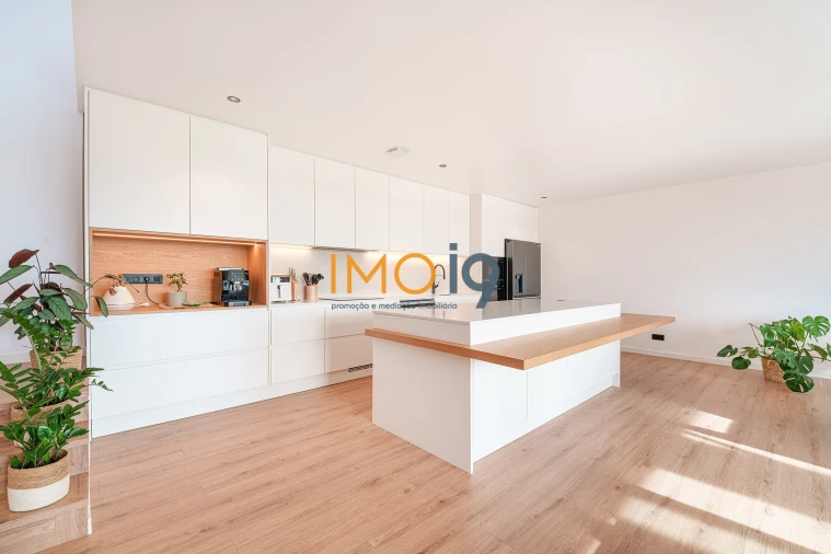 Moradia T4 para Venda em Fatima Foto 18