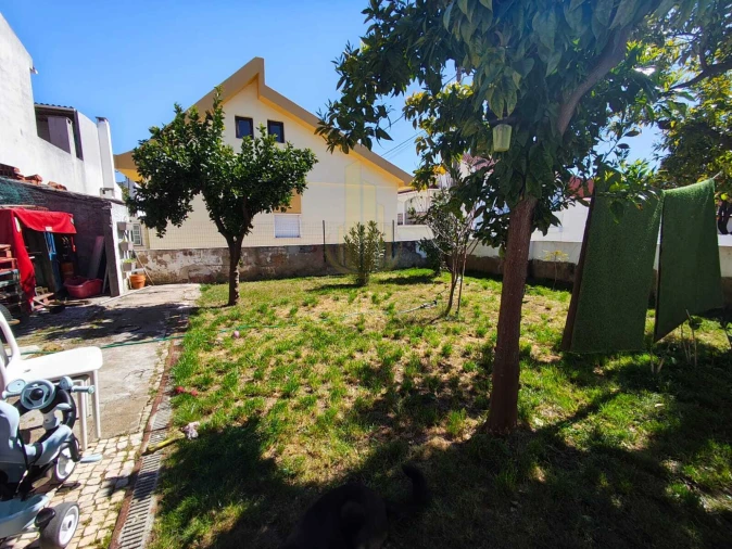 Moradia T2 para Venda em Vila Nova da Barquinha Foto 13