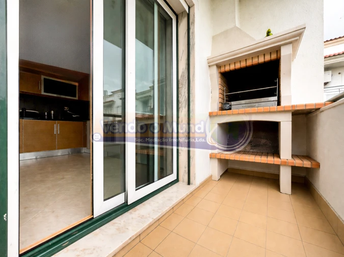 Apartamento T3 para Venda em Samora Correia Foto 3