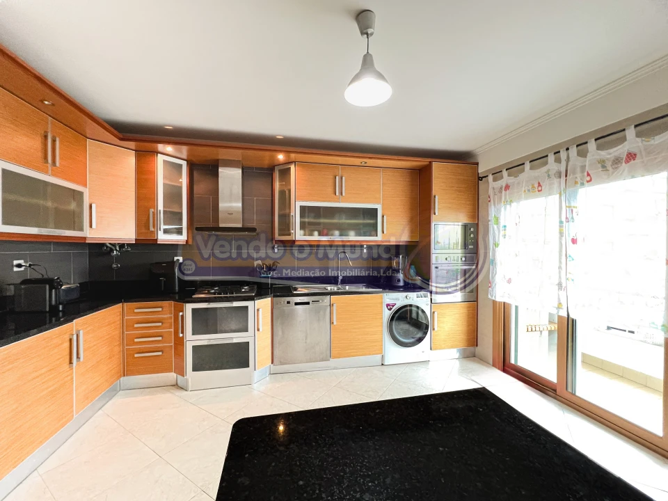 Apartamento T3 para Venda em Samora Correia Foto 1