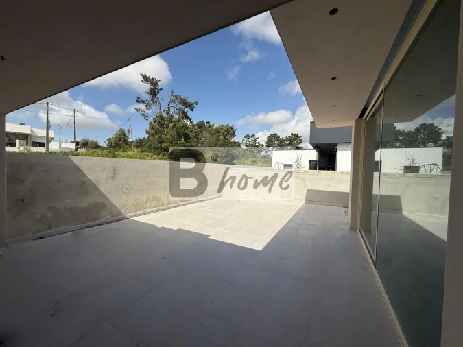 Moradia T3 para Venda em Charneca de Caparica e Sobreda Foto 6