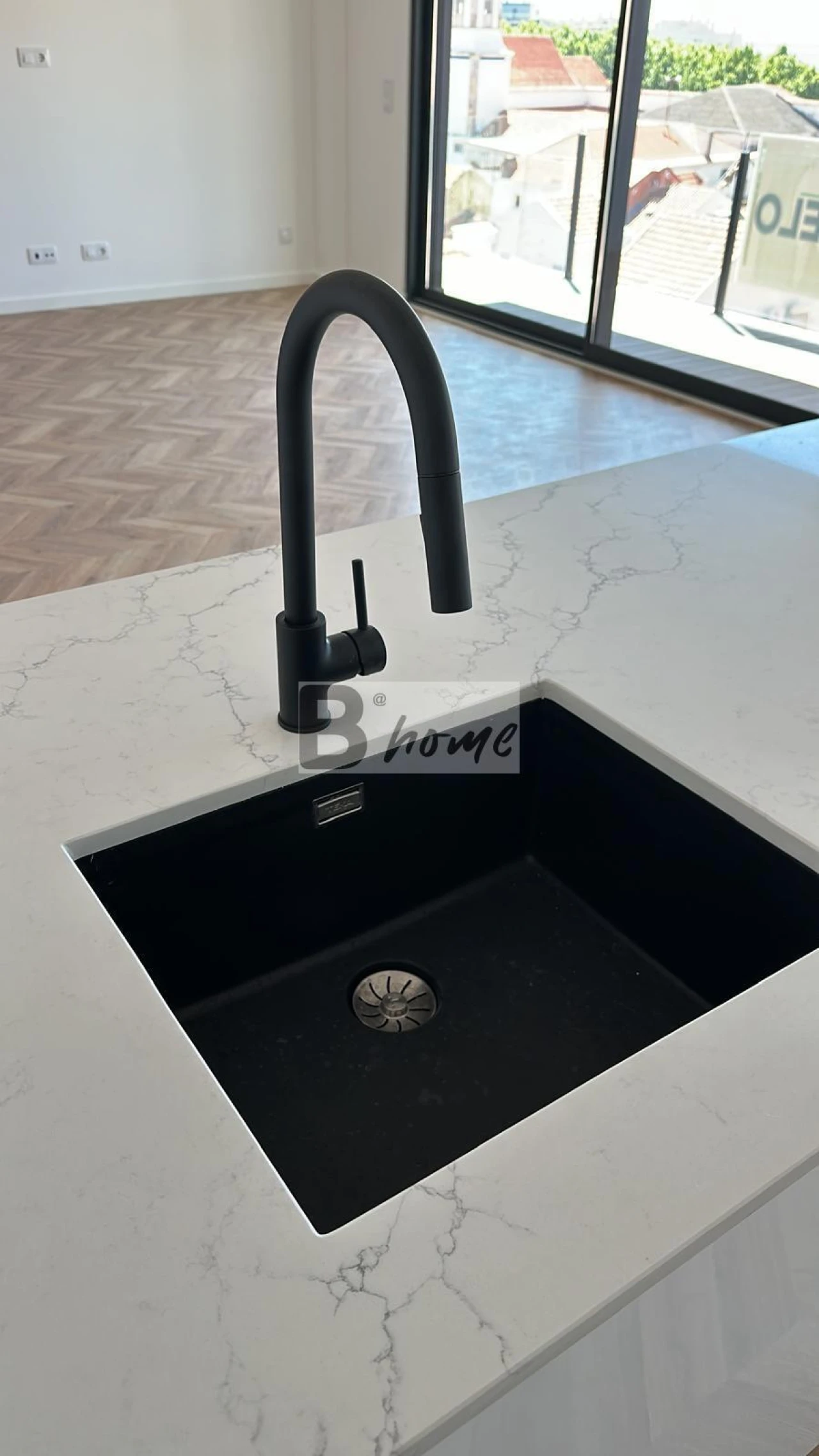 Moradia T3 para Venda em Charneca de Caparica e Sobreda Foto 18