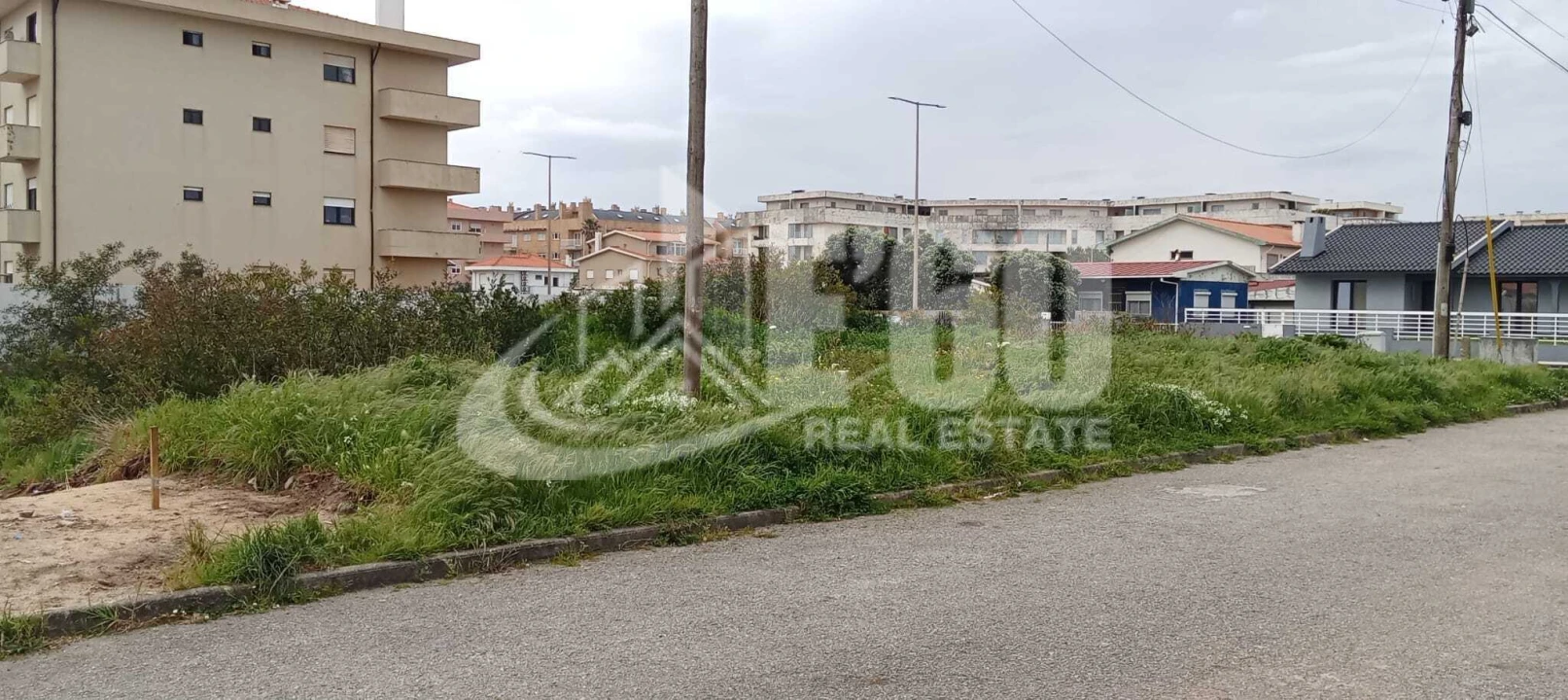 Terreno para Venda em Esmoriz Foto 4