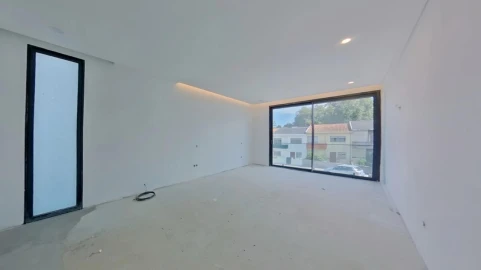 Quinta T3 para Venda em Gulpilhares e Valadares