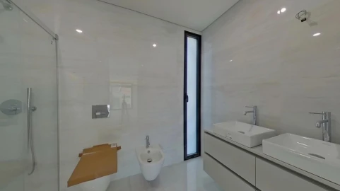 Quinta T3 para Venda em Gulpilhares e Valadares