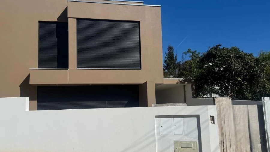 Quinta T3 para Venda em Gulpilhares e Valadares