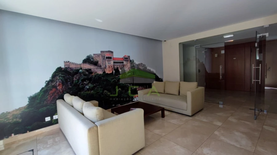 Apartamento para Venda em Leiria, Pousos, Barreira e Cortes Foto 2