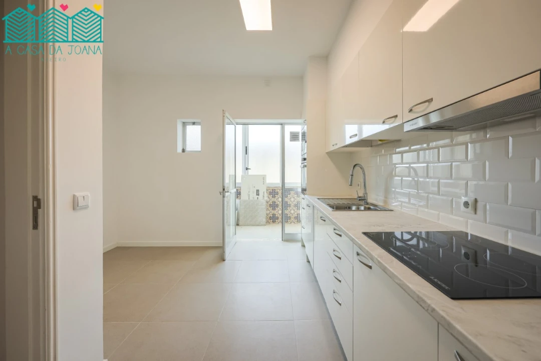 Apartamento T3 para Arrendamento em Glória e Vera Cruz Foto 3