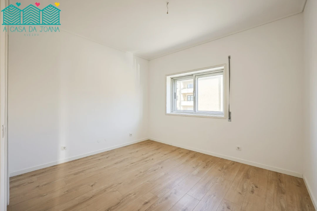 Apartamento T3 para Arrendamento em Glória e Vera Cruz Foto 10
