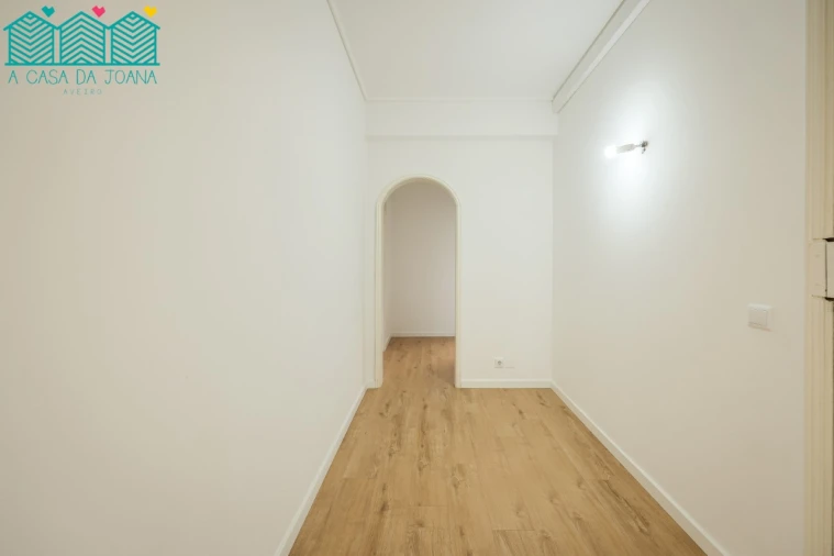Apartamento T3 para Arrendamento em Glória e Vera Cruz Foto 8