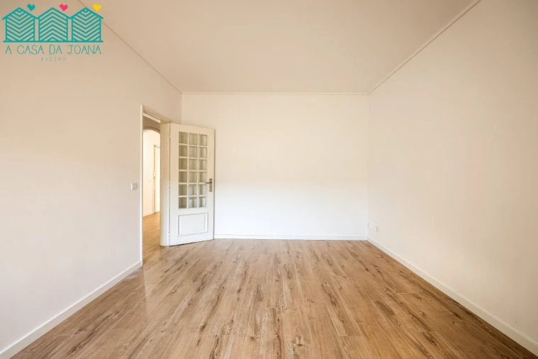 Apartamento T3 para Arrendamento em Glória e Vera Cruz Foto 21