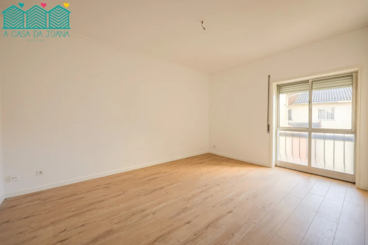 Apartamento T3 para Arrendamento em Glória e Vera Cruz Foto 22