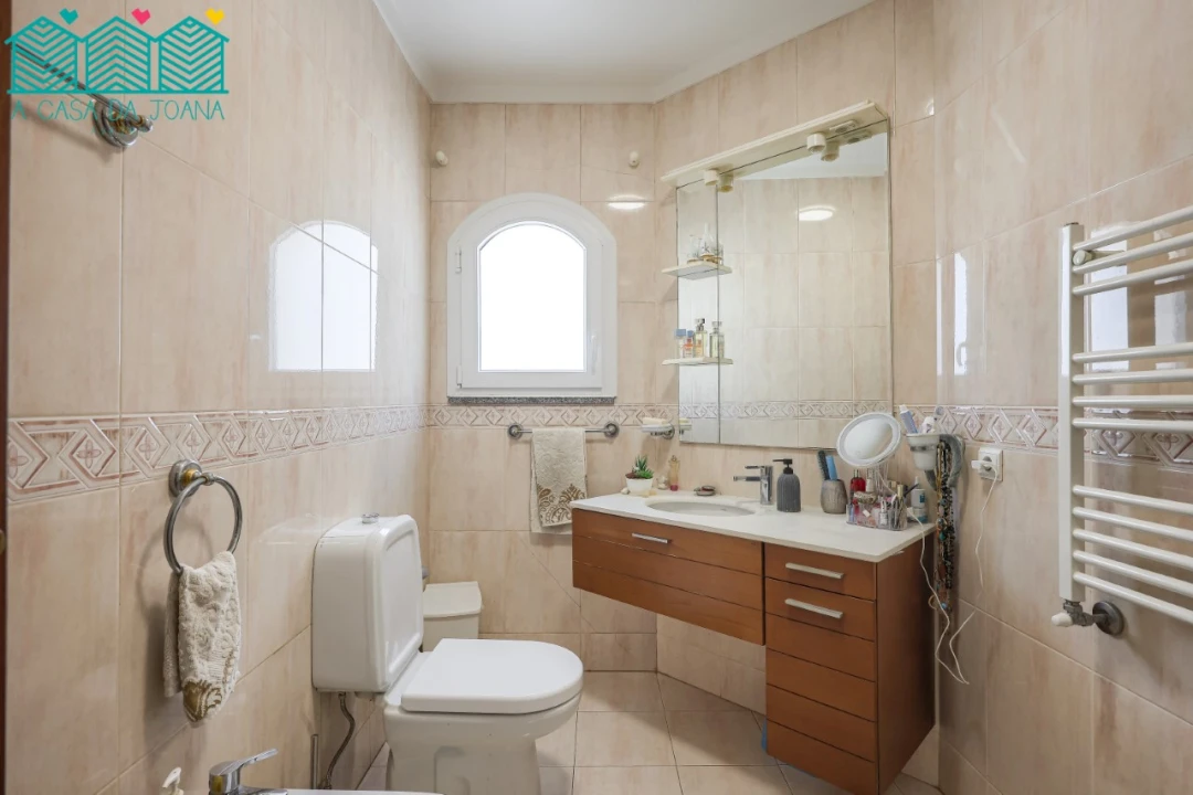 Moradia T4 para Venda em Esgueira Foto 3