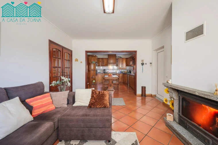 Moradia T4 para Venda em Esgueira Foto 10