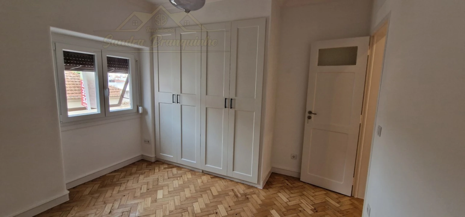 Apartamento T3 para Venda em Santa Maria, São Pedro e Matacães Foto 13