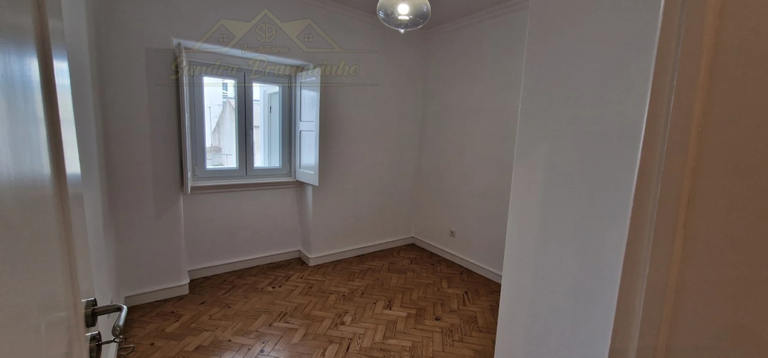 Apartamento T3 para Venda em Santa Maria, São Pedro e Matacães Foto 15