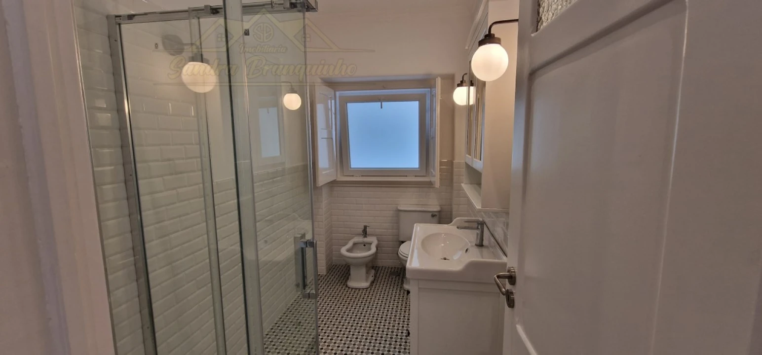 Apartamento T3 para Venda em Santa Maria, São Pedro e Matacães Foto 21