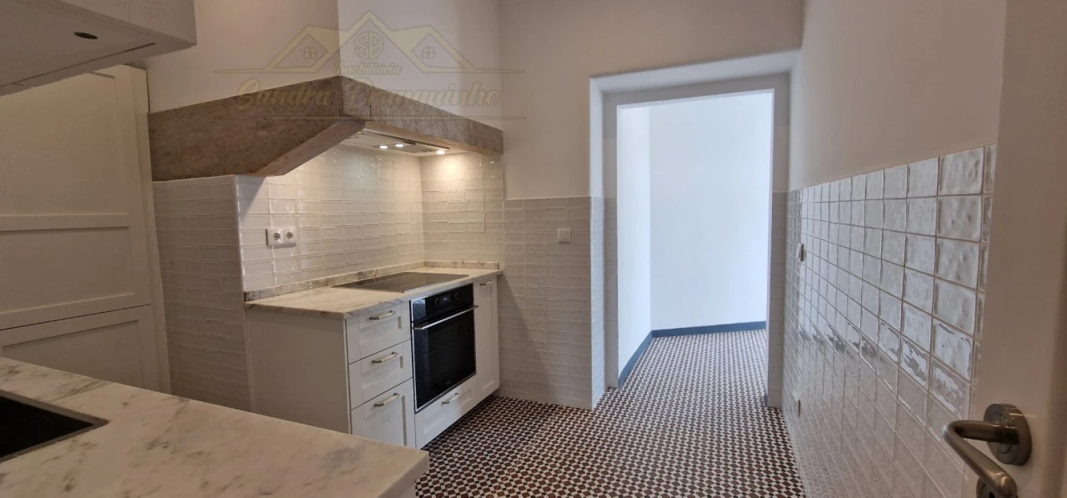 Apartamento T3 para Venda em Santa Maria, São Pedro e Matacães Foto 23