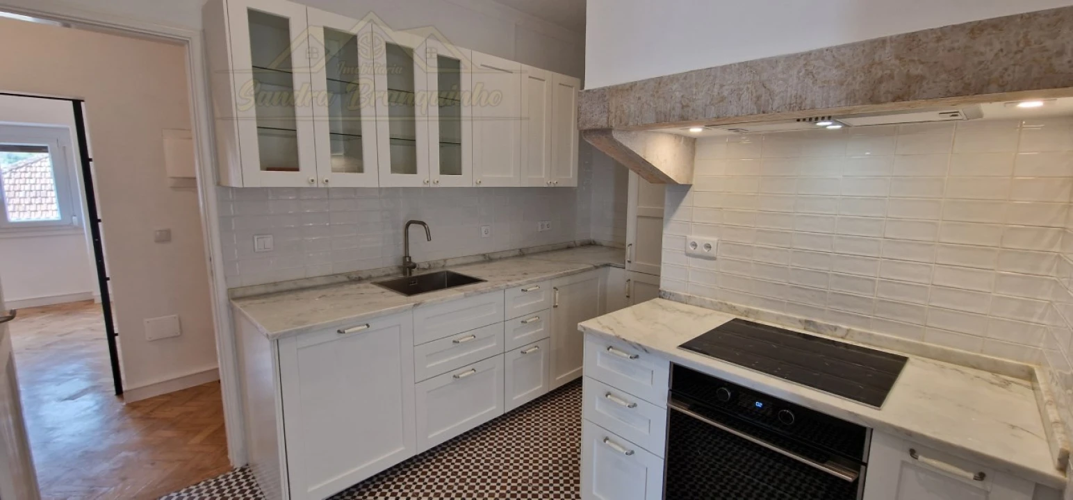 Apartamento T3 para Venda em Santa Maria, São Pedro e Matacães Foto 26