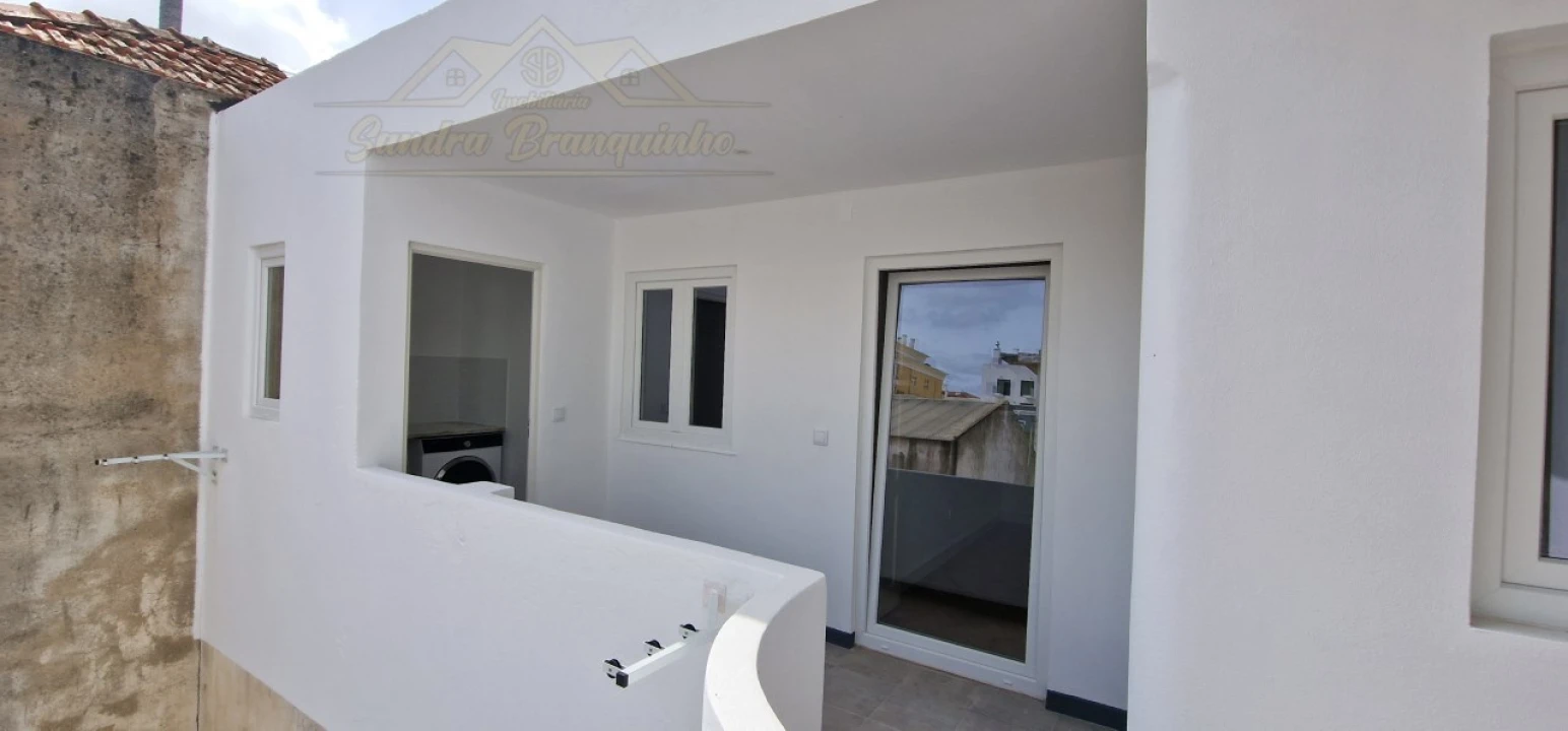 Apartamento T3 para Venda em Santa Maria, São Pedro e Matacães Foto 36