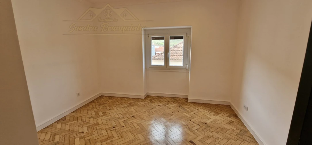 Apartamento T3 para Venda em Santa Maria, São Pedro e Matacães Foto 5