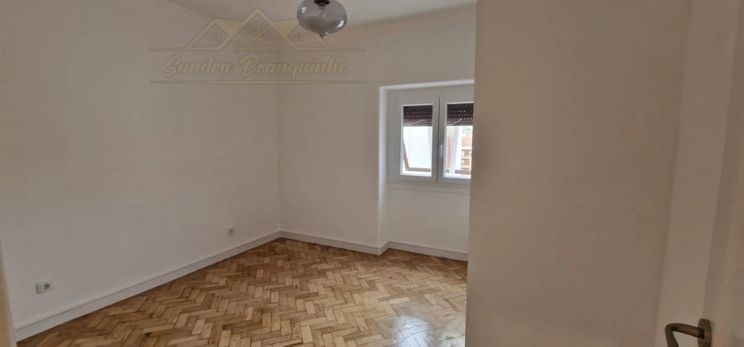 Apartamento T3 para Venda em Santa Maria, São Pedro e Matacães Foto 10