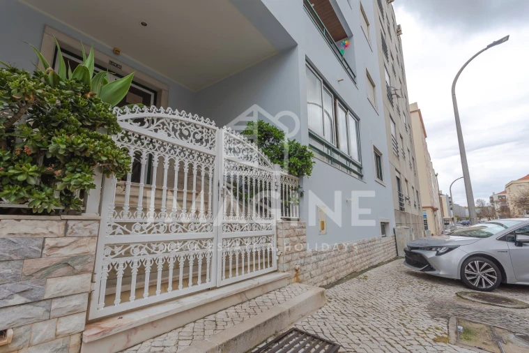 Apartamento T3 para Venda em Setubal (São Sebastião) Foto 1