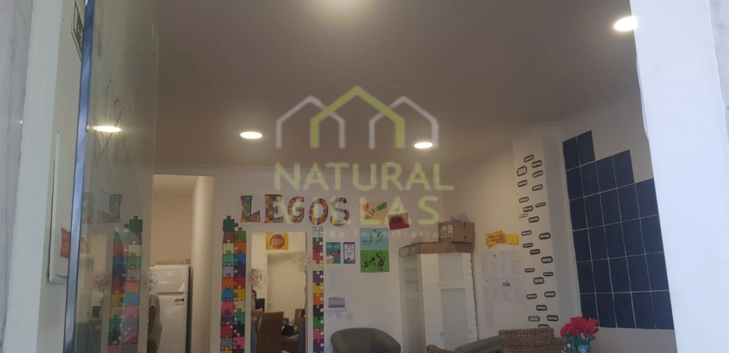 Loja para Arrendamento em Faro (Sé e São Pedro) Foto 3