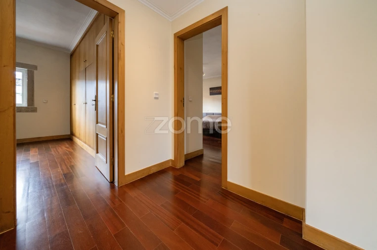 Moradia T5 para Venda em Merelim (São Pedro) e Frossos Foto 27