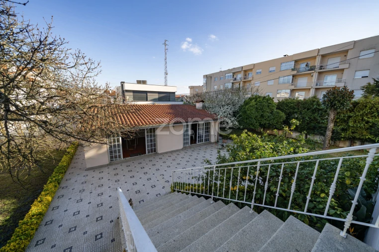 Moradia T5 para Venda em Merelim (São Pedro) e Frossos Foto 36