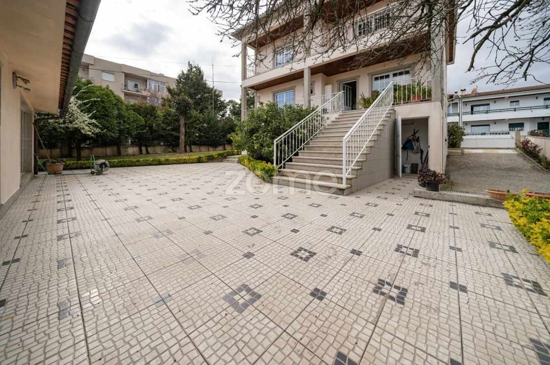 Moradia T5 para Venda em Merelim (São Pedro) e Frossos Foto 37