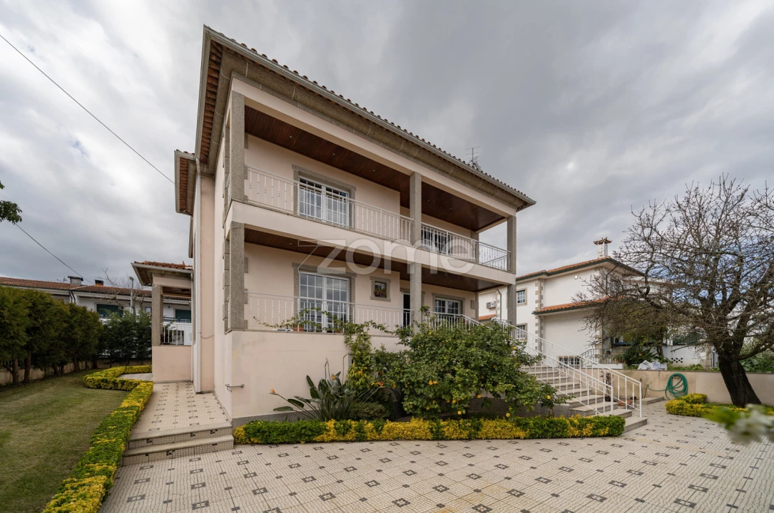 Moradia T5 para Venda em Merelim (São Pedro) e Frossos Foto 40