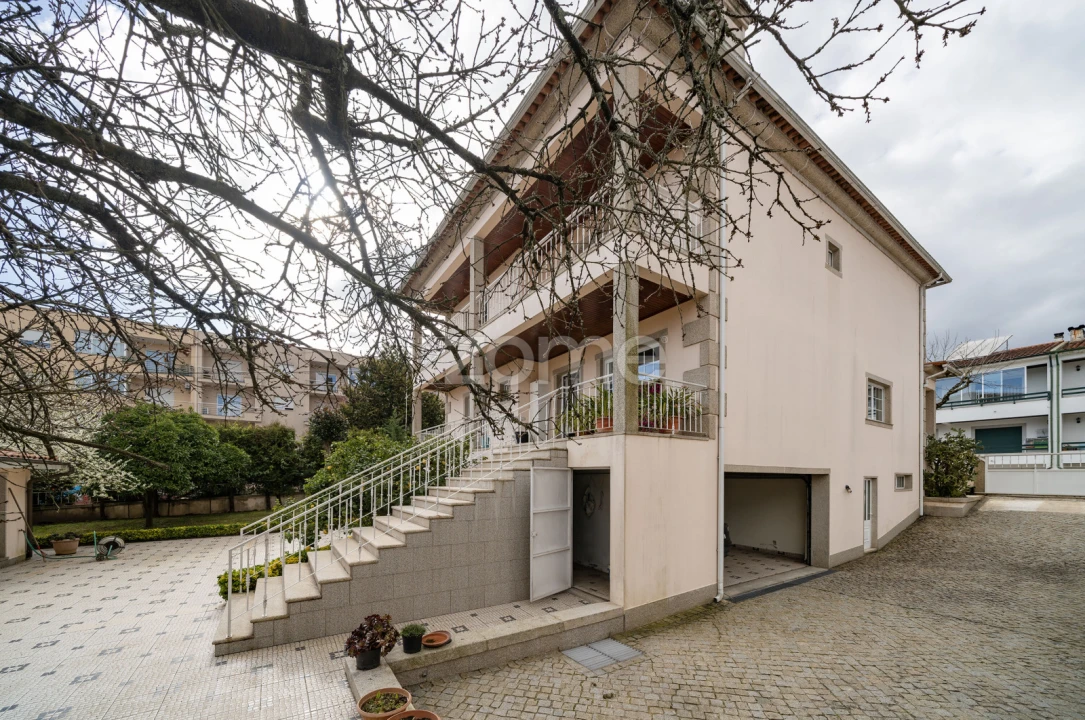 Moradia T5 para Venda em Merelim (São Pedro) e Frossos Foto 41