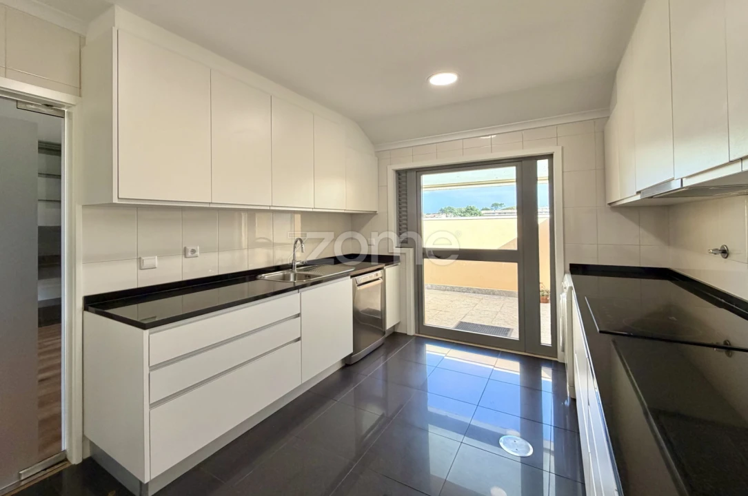 Apartamento T3 para Venda em São Felix da Marinha Foto 6