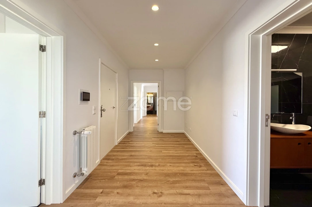 Apartamento T3 para Venda em São Felix da Marinha Foto 9