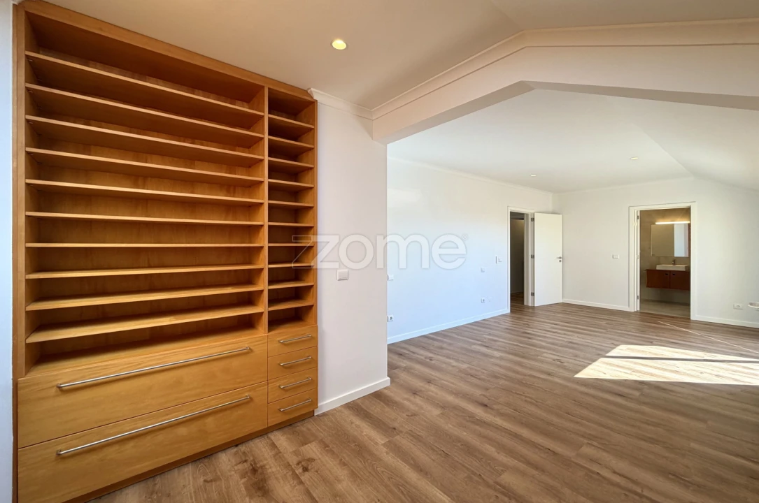 Apartamento T3 para Venda em São Felix da Marinha Foto 16