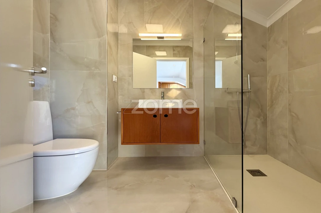 Apartamento T3 para Venda em São Felix da Marinha Foto 17