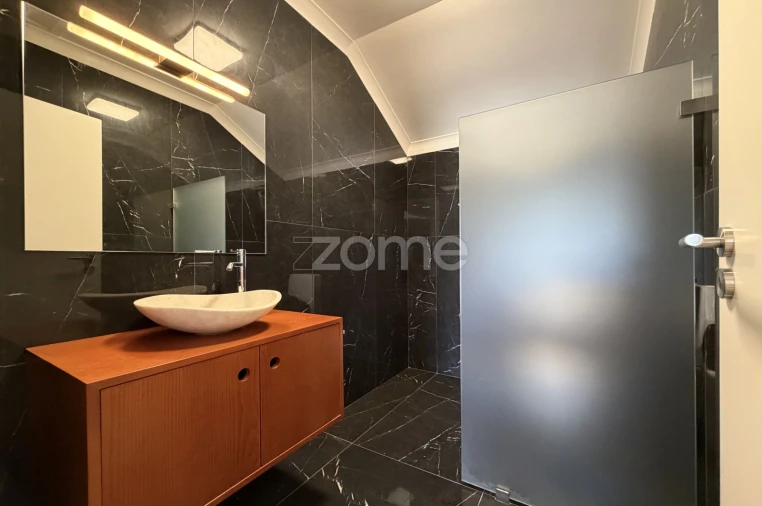 Apartamento T3 para Venda em São Felix da Marinha Foto 8