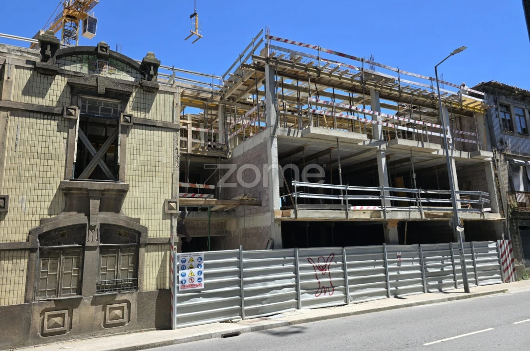 Apartamento T3 para Venda em Campanhã Foto 2