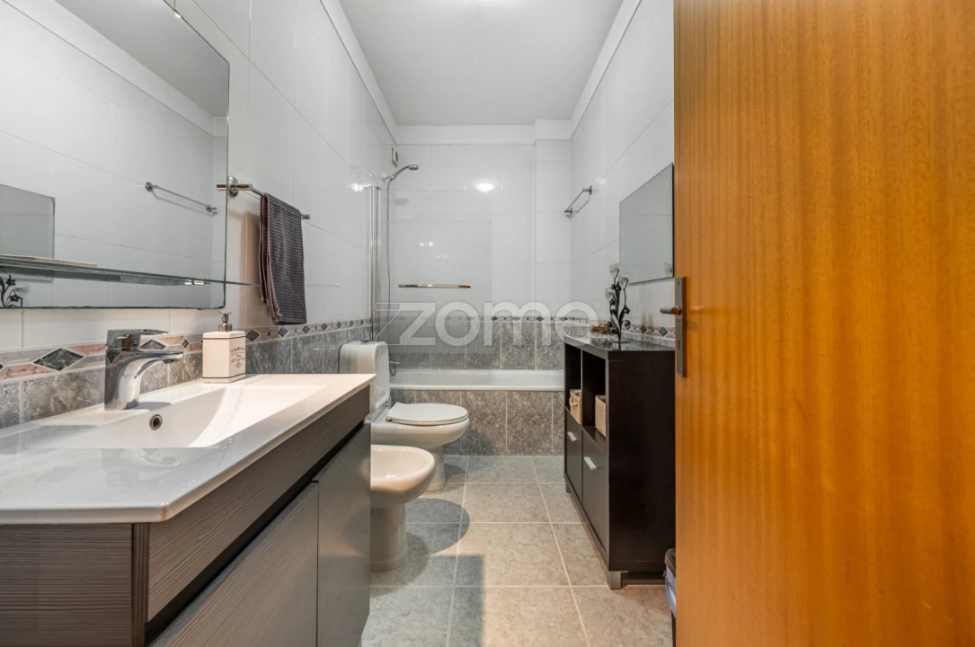 Apartamento T3 para Venda em Palmeira Foto 9