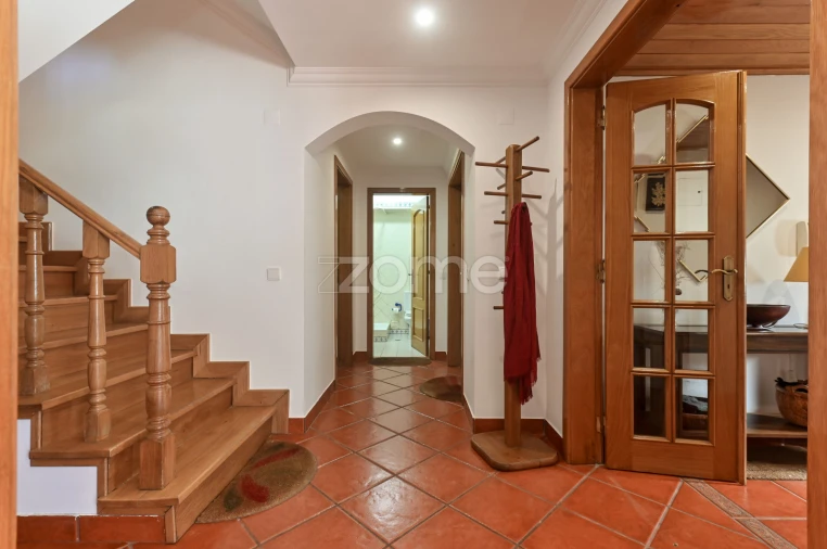 Moradia T7 para Venda em Rio de Mouro Foto 12