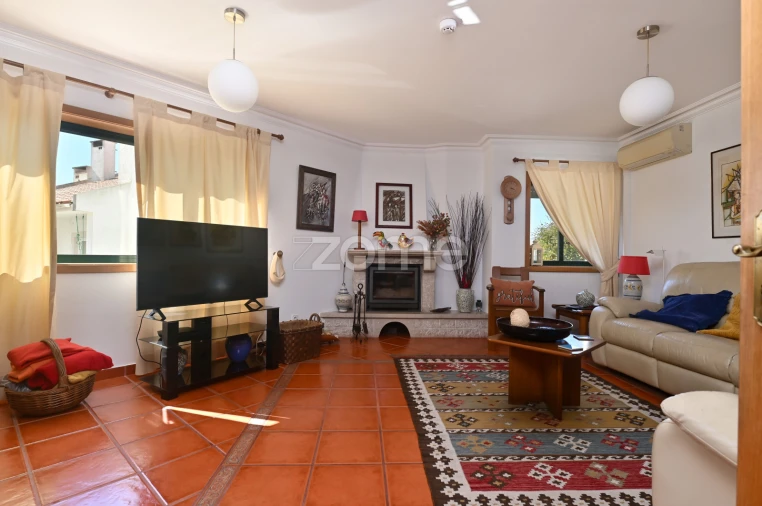 Moradia T7 para Venda em Rio de Mouro Foto 17