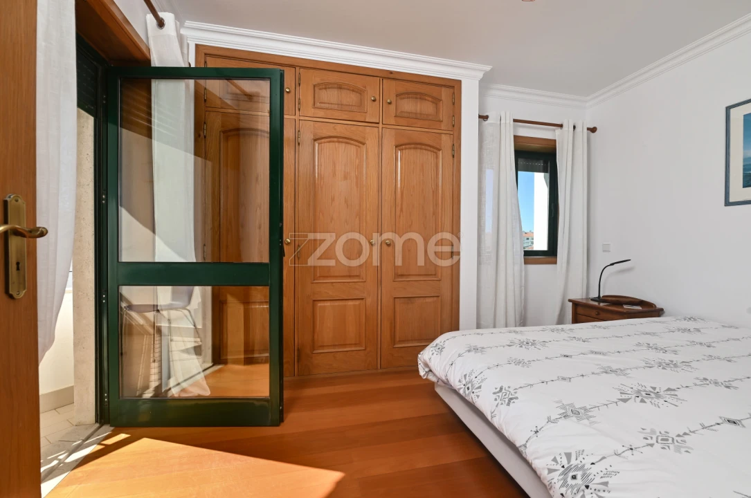 Moradia T7 para Venda em Rio de Mouro Foto 31