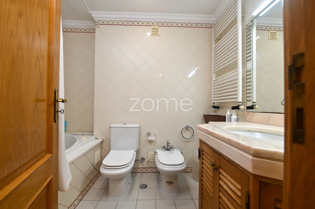 Moradia T7 para Venda em Rio de Mouro Foto 38