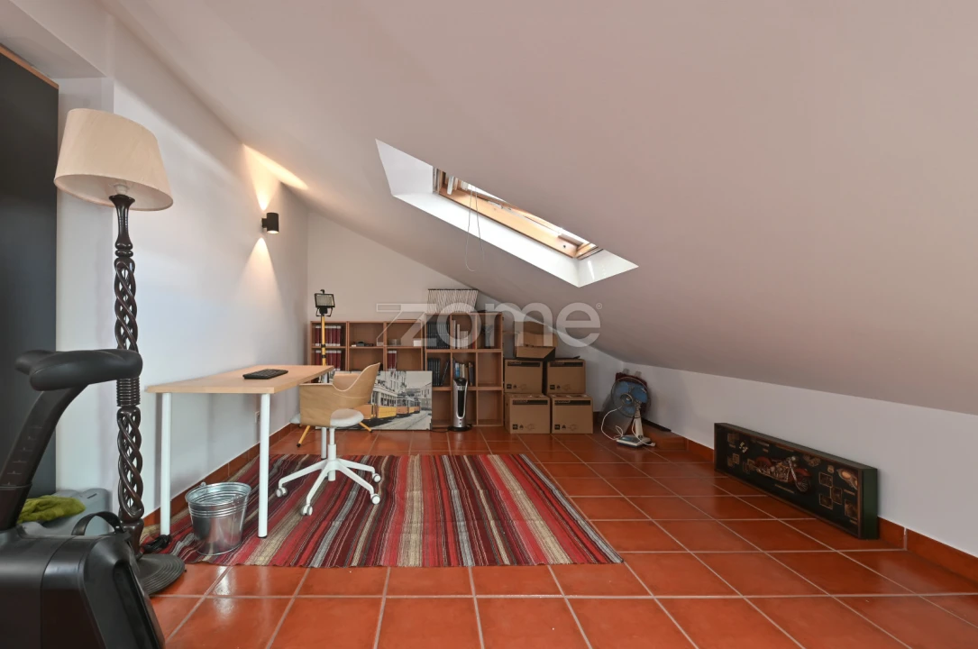 Moradia T7 para Venda em Rio de Mouro Foto 44