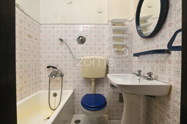 Apartamento T3 para Venda em Carcavelos e Parede Foto 17