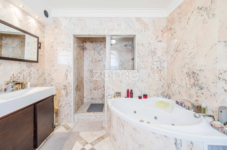 Moradia T5 para Venda em Carcavelos e Parede Foto 45