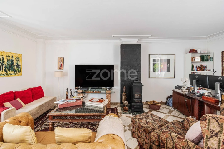 Moradia T5 para Venda em Carcavelos e Parede Foto 54